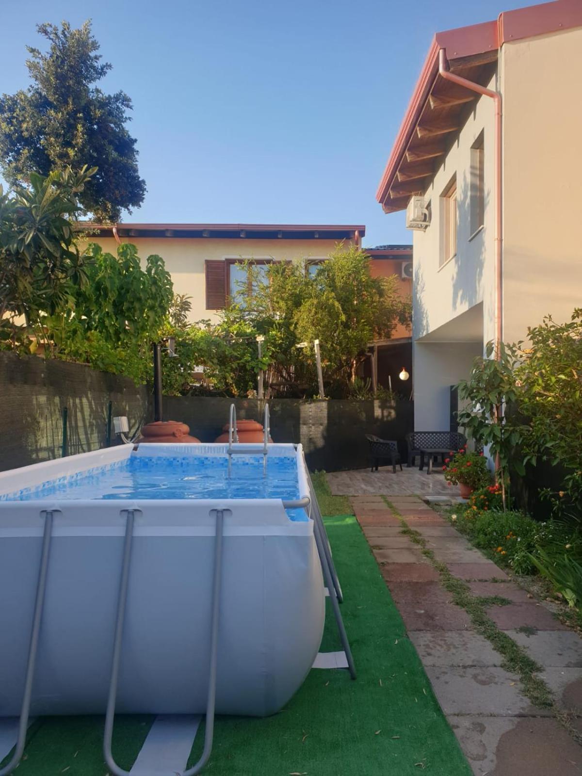 Domek Villa A 100Mt Dalla Spiaggia Capoterra Dış mekan fotoğraf