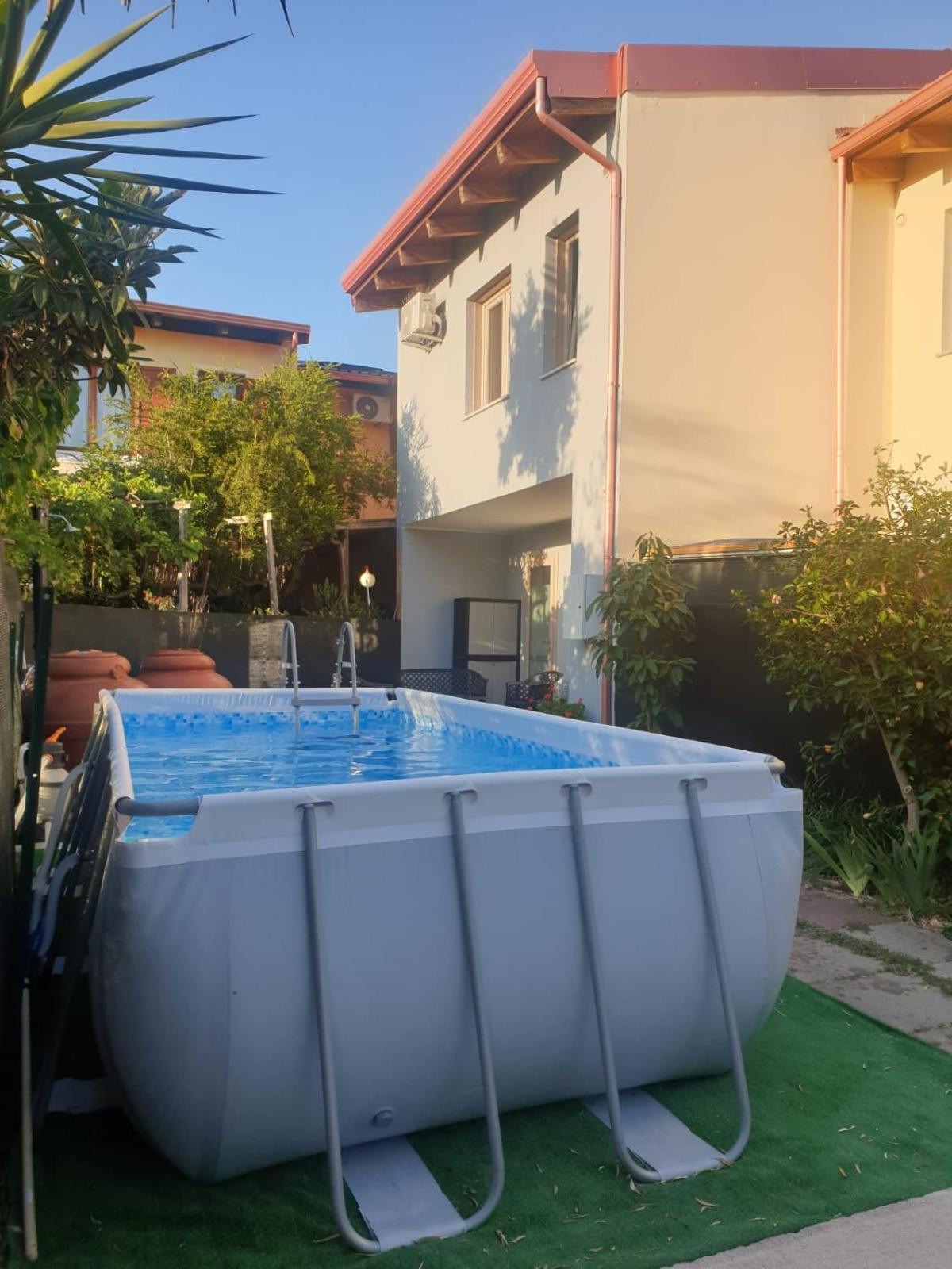 Domek Villa A 100Mt Dalla Spiaggia Capoterra Dış mekan fotoğraf